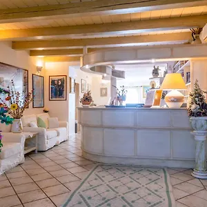 https://hotel-cavour-olbia.in-sardinia.net