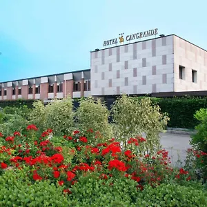 Cangrande Di 3*, Soave (Verona) Italie